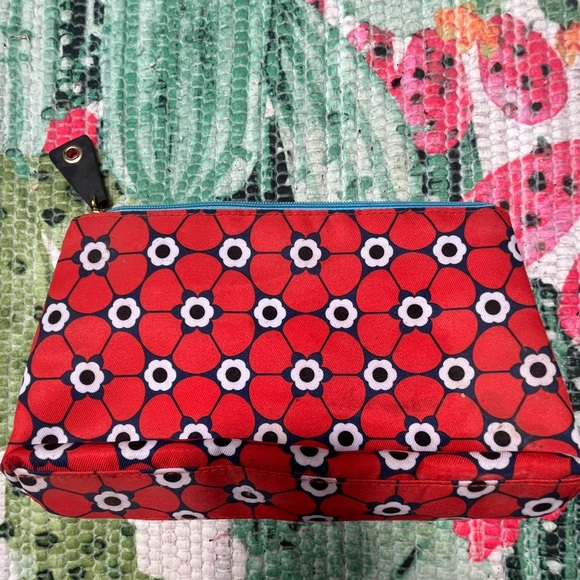 Este Lauder small red floral cosmetic bag like new - Picture 2 of 6